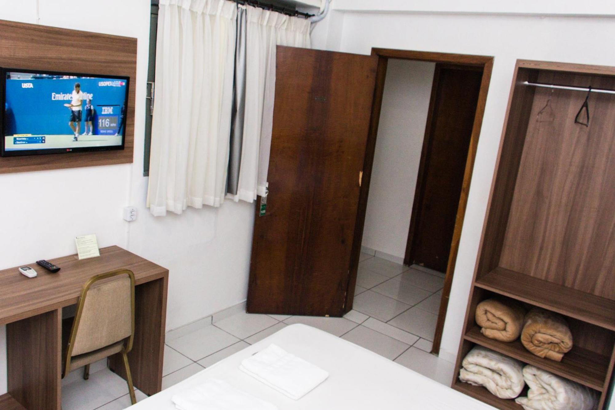Grand Prix Hotel Cascavel  Bagian luar foto